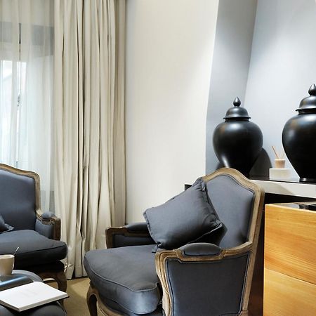 Mario De' Fiori 37 Hotel Рим Екстериор снимка