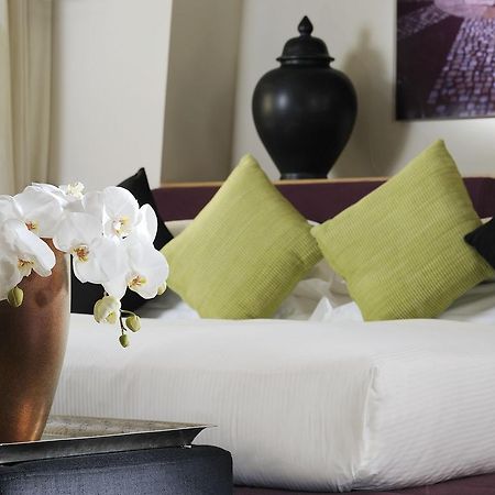 Mario De' Fiori 37 Hotel Рим Екстериор снимка