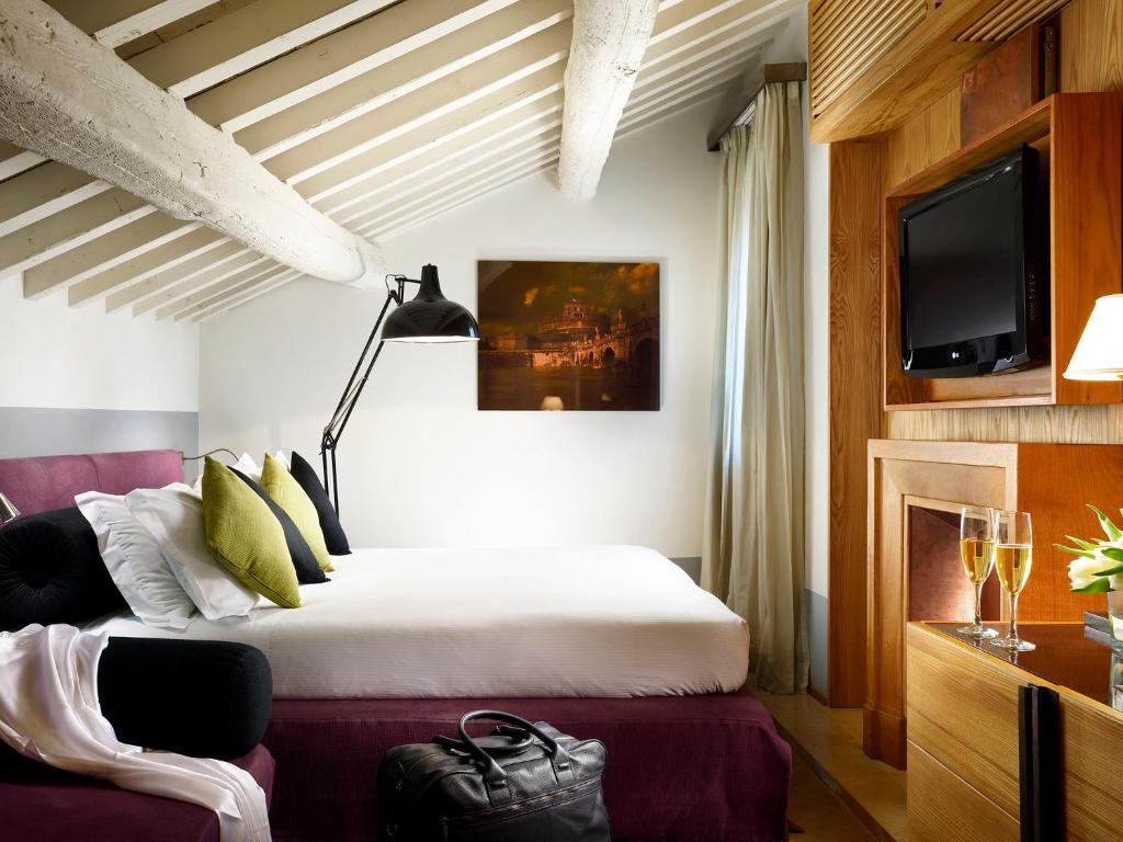 Mario De' Fiori 37 Hotel Рим Стая снимка