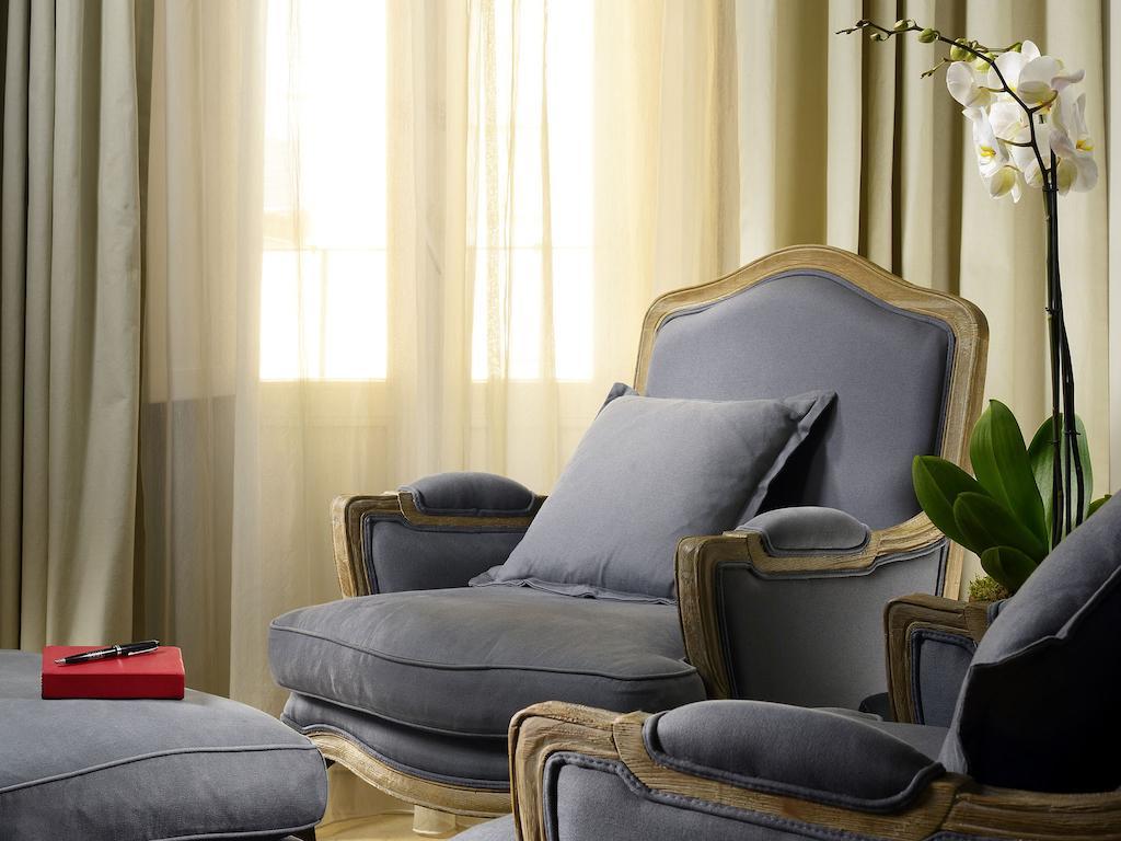 Mario De' Fiori 37 Hotel Рим Екстериор снимка